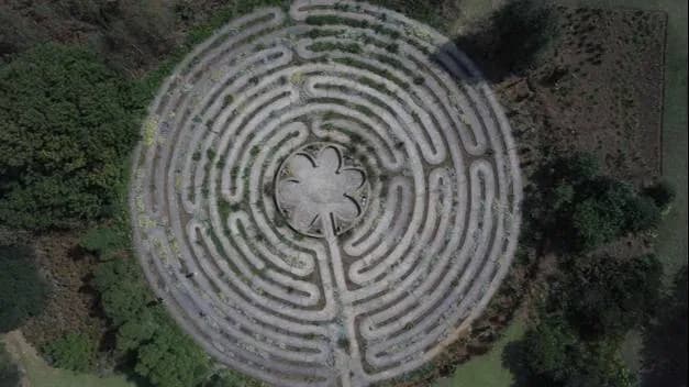 Labyrinth @ The Edge photo 3